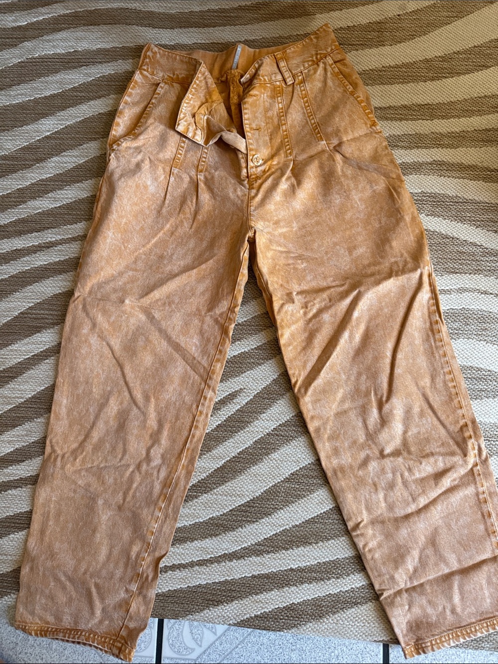 Women's High-Waist Caramel Track Pants